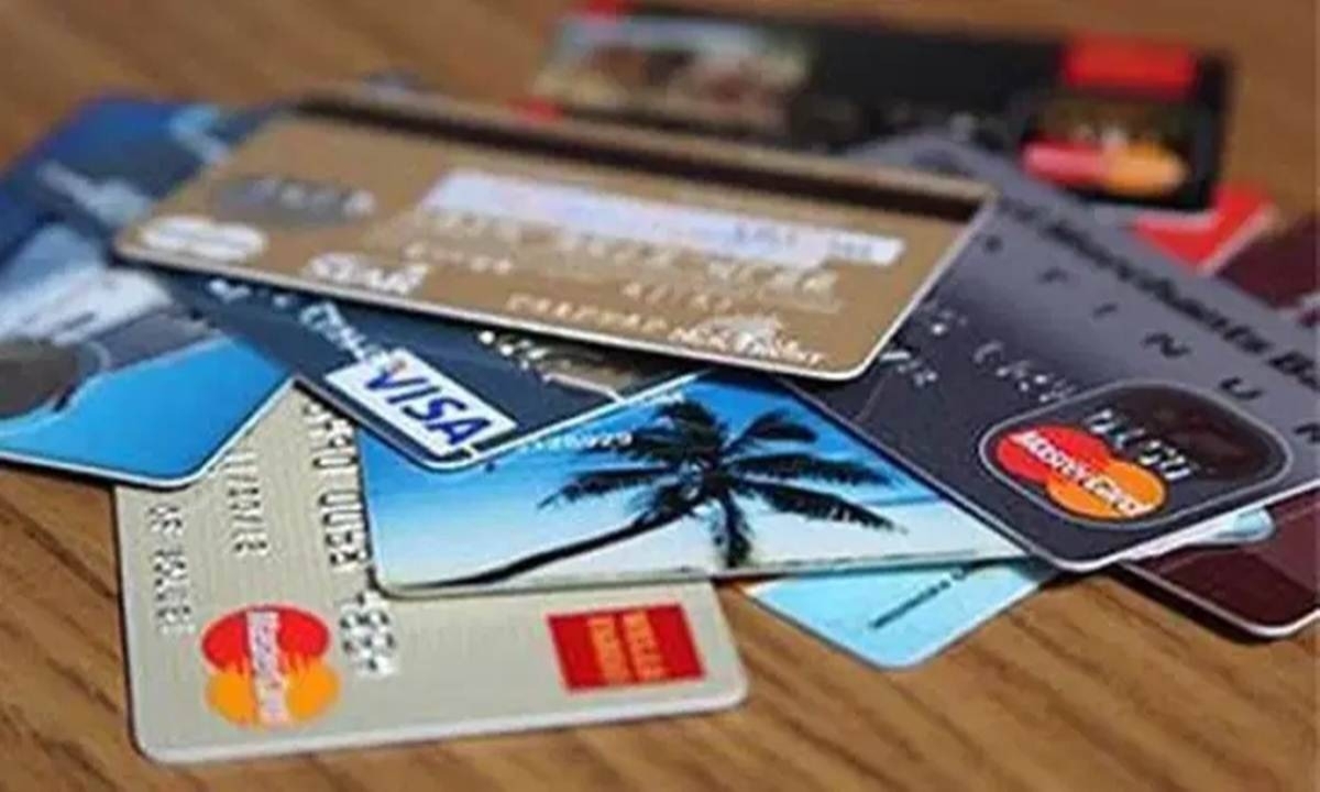  These New Rules Of Credit And Debit Cards Will Come Into Effect From October 1 Details, Credit Card, Debit Cards, New Rules, October 1, Latest News, New Rules Of Credit And Debit Cards , October 1, Reserve Bank Of India, Debit Cards Limit, Debit Cards Activations-TeluguStop.com