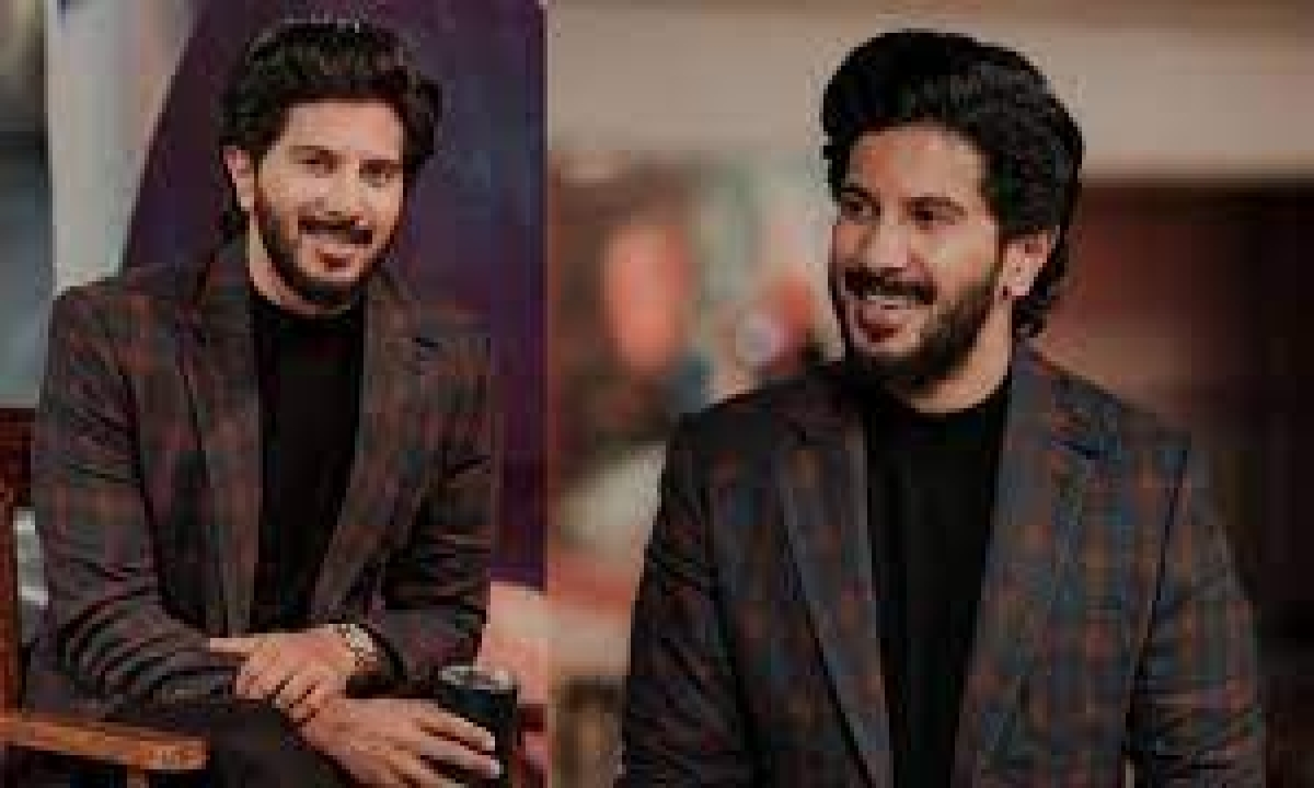  They Are My Emotional Support Dulquer Comments Viral Details, Dulquer Salman,sitaram,hanu Raghavapudi,tollywood, Dulquer Salman Interview, Heroine Mrunal Thakur, Dulquer Salman Emotional Comments, Dulquer Salman Father , Mammooty-TeluguStop.com