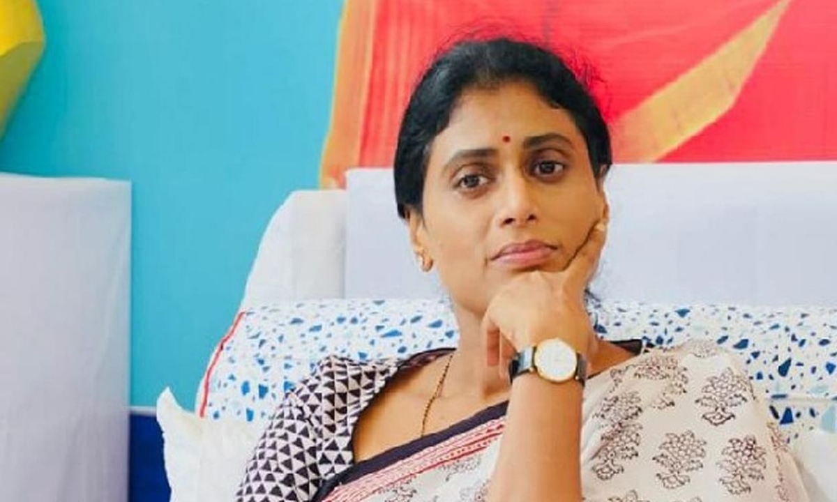  Sharmila Sensational Comments On Kcr Kcr, Kutra, Telangana, Congress, Ysartp, Telangana Government, Ysr, Sharmila React Farmer Issue,-TeluguStop.com