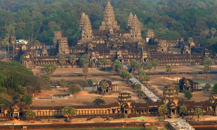  Nasa Technology Reveals Hidden Graffiti Of Angkor Wat Temple-ఇప్పటి వరకు ఎవరు చూడని అతి పెద్ద హిందూ దేవాలయాన్ని కనిపెట్టిన నాసా ఉపగ్రహం.. అదో అద్బుత ప్రపంచం-Devotional-Telugu Tollywood Photo Image-TeluguStop.com