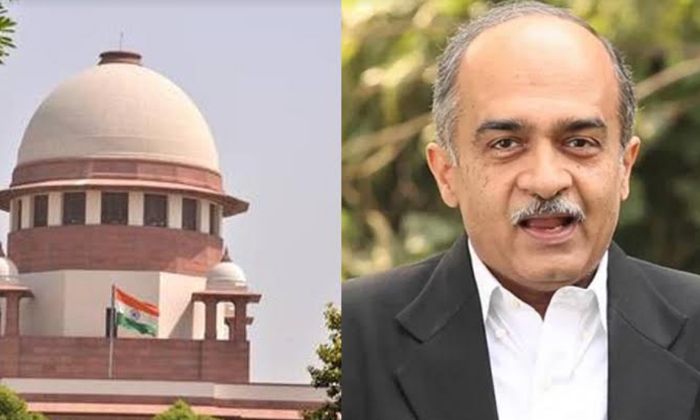  Supreme Court Holds Advocate Prashant Bhushan Guilty Of Contempt For Tweets Agai-TeluguStop.com