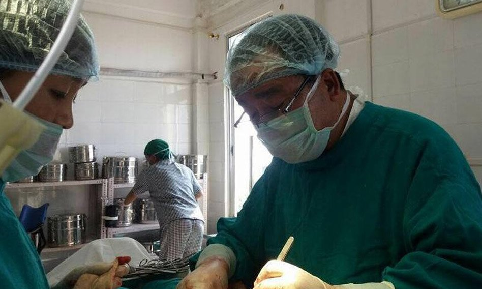  Mizoram Mla Conducts Cesarean On A Pregnant Woman ..!-TeluguStop.com