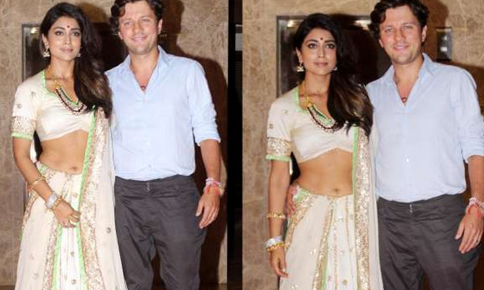 Telugu Ileana, Priyanka Chopra, Richa Gangopadhyay, Shreya, Tollywood Heroines Marraige-Telugu Stop Exclusive Top Stories Telugu Ileana, Priyanka Chopra, Richa Gangopadhyay, Shreya, Tollywood Heroines Marraige-Telugu Stop Exclusive Top Stories