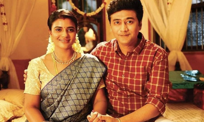 Telugu Amazon Prime, Jeo Baby, Kannan, Karaikudi, Nimisha Sajayan, Rahul Ravindran, Suraj Venjaramoodu-Movie-English Telugu Amazon Prime, Jeo Baby, Kannan, Karaikudi, Nimisha Sajayan, Rahul Ravindran, Suraj Venjaramoodu-Movie-English