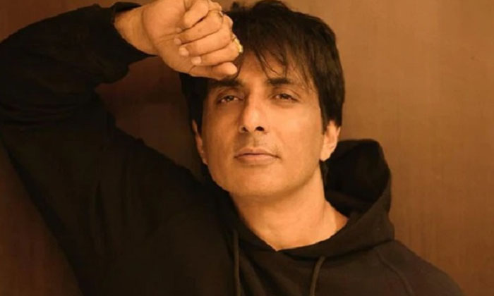 Telugu Akshay Kumar, Alia Bhatt, Covid Positive, Fatima Sana Shaikh, Katrina Kaif, Koratala Siva, Ranbir Kapoor, Sonu Sood, Tara Sutaria, Vicky Kaushal-Movie-English Telugu Akshay Kumar, Alia Bhatt, Covid Positive, Fatima Sana Shaikh, Katrina Kaif, Koratala Siva, Ranbir Kapoor, Sonu Sood, Tara Sutaria, Vicky Kaushal-Movie-English