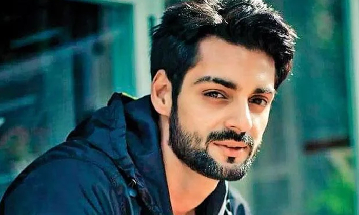 Telugu Commetns Viral, Karan Wahi, Kumbh Mela, Serious Posts, Threatening Calls-Movie Telugu Commetns Viral, Karan Wahi, Kumbh Mela, Serious Posts, Threatening Calls-Movie