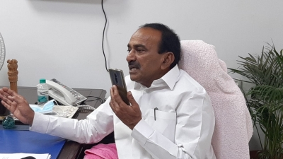  Telangana Health Minister Reviews Covid Preparedness Amid Surge-General-English-Telugu Tollywood Photo Image-TeluguStop.com