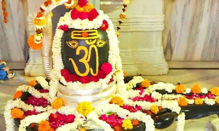 Telugu Gods Offerings, Hanuman, Hindu Traditions, Lakshmi Devi, Lalitha Devi, Lord Shiva, Maha Shiva, Sun, Sweet Ingredients, Venkateswara Swamy-Telugu Bhakthi Telugu Gods Offerings, Hanuman, Hindu Traditions, Lakshmi Devi, Lalitha Devi, Lord Shiva, Maha Shiva, Sun, Sweet Ingredients, Venkateswara Swamy-Telugu Bhakthi