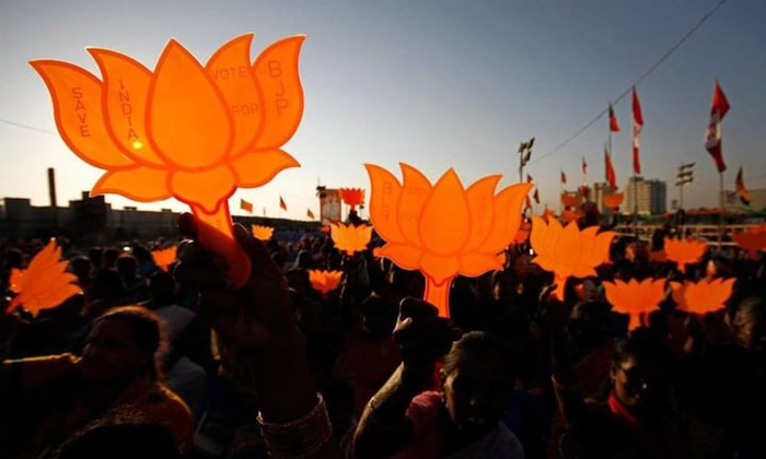 Telugu Amit Shah, Ayodhya, Bjp, Bjp Downfall, Bjp Government, Corona Second Wave, Election Campaigning, Kumbha Mela, Madhura, Modi, Narendra Modi, Panchayat Elections, Varanasi-Political Telugu Amit Shah, Ayodhya, Bjp, Bjp Downfall, Bjp Government, Corona Second Wave, Election Campaigning, Kumbha Mela, Madhura, Modi, Narendra Modi, Panchayat Elections, Varanasi-Political