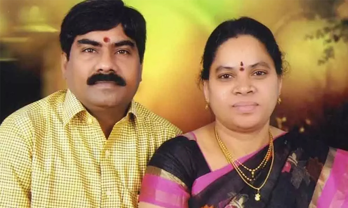 Telugu Arrested, Cm Kcr, Etela Follower Putta Madhu, Etela Rajender, Illegal Land Grabbing, Manthani, Putta Madhu, Taskforce Police, Telangana Politics, Trs, Vaman Rao Murder Case, Zp Chairman-Latest News - Telugu Telugu Arrested, Cm Kcr, Etela Follower Putta Madhu, Etela Rajender, Illegal Land Grabbing, Manthani, Putta Madhu, Taskforce Police, Telangana Politics, Trs, Vaman Rao Murder Case, Zp Chairman-Latest News - Telugu
