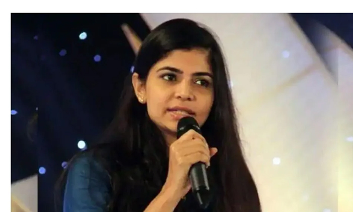 Telugu Chinmayi, Chirmayi Strong Counter, Netizen Reply, Social Media Comments-Movie Telugu Chinmayi, Chirmayi Strong Counter, Netizen Reply, Social Media Comments-Movie