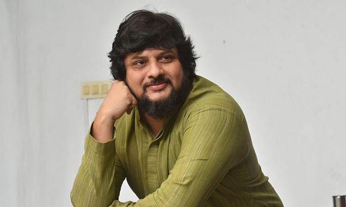 Telugu 100 Crores Market, 100 Crores Movies, Anil Ravipudi, Bobby, Boyapati Srinu, Directors, Harish Shankar, Koratala Shiva, Parashuram, Rajamouli, Srinu Vaitla, Sukumar, Surender Reddy, Tollywood Directors, Trivikram, Vv Vinayak-Telugu Stop Exclusive Top Stories Telugu 100 Crores Market, 100 Crores Movies, Anil Ravipudi, Bobby, Boyapati Srinu, Directors, Harish Shankar, Koratala Shiva, Parashuram, Rajamouli, Srinu Vaitla, Sukumar, Surender Reddy, Tollywood Directors, Trivikram, Vv Vinayak-Telugu Stop Exclusive Top Stories