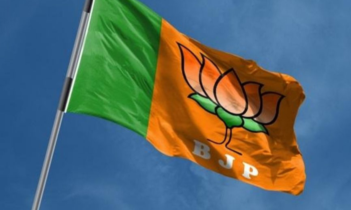 Telugu Bjp, Breaking News, Delhi, Lock Down, Raghuramakrishnam Raju, Ratnakumar, Roundup, Today Gold Rate, Top20 News, Y.s Vivekananda Reddy-Latest News English Telugu Bjp, Breaking News, Delhi, Lock Down, Raghuramakrishnam Raju, Ratnakumar, Roundup, Today Gold Rate, Top20 News, Y.s Vivekananda Reddy-Latest News English
