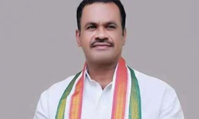 Telugu @cm_kcr, Bhuvanagiri Mp Komati Reddy Venkat Reddy Comments On Revanth Reedy-Telugu Political News Telugu @cm_kcr, Bhuvanagiri Mp Komati Reddy Venkat Reddy Comments On Revanth Reedy-Telugu Political News