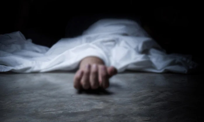 Telugu Crime News, Extra Marital Affair, Illegal Affairs, Men Brutally Killed By His Wife For Extra Marital Affair In Mumbai, Men Killed By His Wife, Mumbai, Police Case, Raees Shaik, Wife Killed Husband-Latest News - Telugu Telugu Crime News, Extra Marital Affair, Illegal Affairs, Men Brutally Killed By His Wife For Extra Marital Affair In Mumbai, Men Killed By His Wife, Mumbai, Police Case, Raees Shaik, Wife Killed Husband-Latest News - Telugu