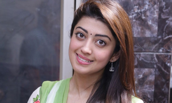 Telugu Bengaluru, Praise, Pranitha, Vaccination Drive-Movie Telugu Bengaluru, Praise, Pranitha, Vaccination Drive-Movie