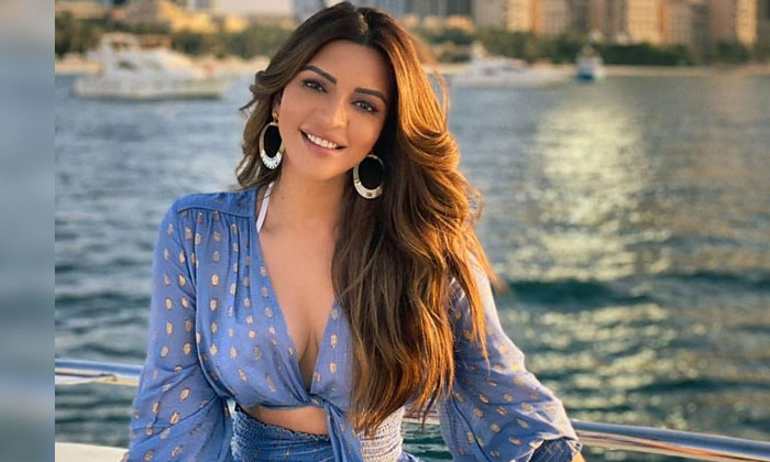 Telugu 40 Years Old Bollywood Beauty Shama Sikander Mesmerizing With Glamour Treat, Bollywood, Bollywood Beauty, Shama Sikander, Shama Sikander Bold Photos-Movie Telugu 40 Years Old Bollywood Beauty Shama Sikander Mesmerizing With Glamour Treat, Bollywood, Bollywood Beauty, Shama Sikander, Shama Sikander Bold Photos-Movie