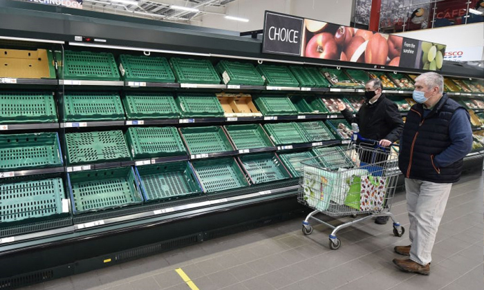 Telugu Britain, Corona, Grant Shops, Meat Industry, Prime Minister Boris Johnson, Track Licensing Process, Uk Food Supply Chains On The Edge Of Failing Meat Industry Warns-Telugu NRI Telugu Britain, Corona, Grant Shops, Meat Industry, Prime Minister Boris Johnson, Track Licensing Process, Uk Food Supply Chains On The Edge Of Failing Meat Industry Warns-Telugu NRI