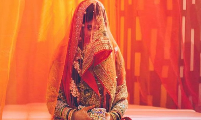 Telugu Bride Booked Case, Central Government Job, Criminal Cases, Disease, First Night, Groom Parents, Groom Unusual Behavior, Narasaraopet, Not Fit For Marriage-Latest News - Telugu Telugu Bride Booked Case, Central Government Job, Criminal Cases, Disease, First Night, Groom Parents, Groom Unusual Behavior, Narasaraopet, Not Fit For Marriage-Latest News - Telugu