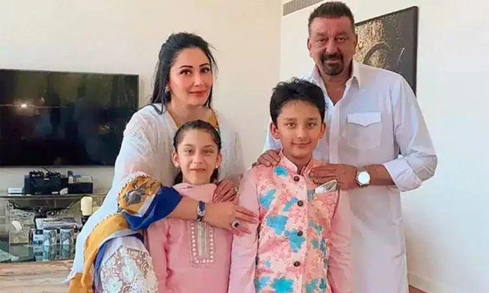 Telugu Acted In Bold Movie, Bold Scenes, Durgs, Interesting Facts, Jail Life, Sanjay Dutt, Sanjay Dutt Wife Manyata-Movie Telugu Acted In Bold Movie, Bold Scenes, Durgs, Interesting Facts, Jail Life, Sanjay Dutt, Sanjay Dutt Wife Manyata-Movie