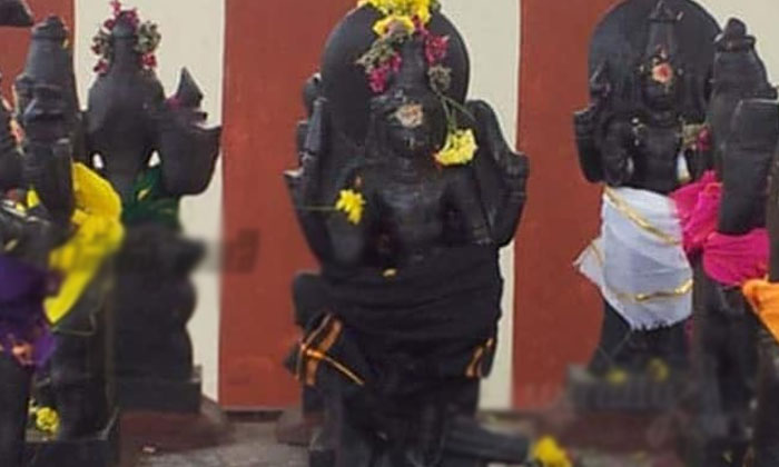  Did You Know Abou Navagraha Temple Navagraha Temple, Indian Temples, Hindu Temples, Hindu Believes , Spatika Lingam-సంపూర్ణ నవగ్రహ దేవాలయం విశిష్టత ఏమిటో తెలుసా-Latest News - Telugu-Telugu Tollywood Photo Image-TeluguStop.com
