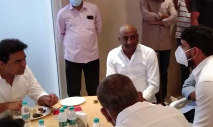 Telugu Cm Kcr, Congress, Etala Rajender, Huzurabad, Koshik Reddy, Ktr, Telengana, Trs, Trs Ticket, Ts Congress, Ts Poltics-Telugu Political News Telugu Cm Kcr, Congress, Etala Rajender, Huzurabad, Koshik Reddy, Ktr, Telengana, Trs, Trs Ticket, Ts Congress, Ts Poltics-Telugu Political News