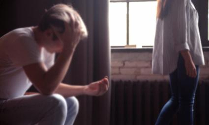 Telugu Divorece, Husband Justin, Husband Spent In Bathroom, More Time In Toilet, Netizens Comments, Social Media, Wife Shock S-Latest News - Telugu Telugu Divorece, Husband Justin, Husband Spent In Bathroom, More Time In Toilet, Netizens Comments, Social Media, Wife Shock S-Latest News - Telugu