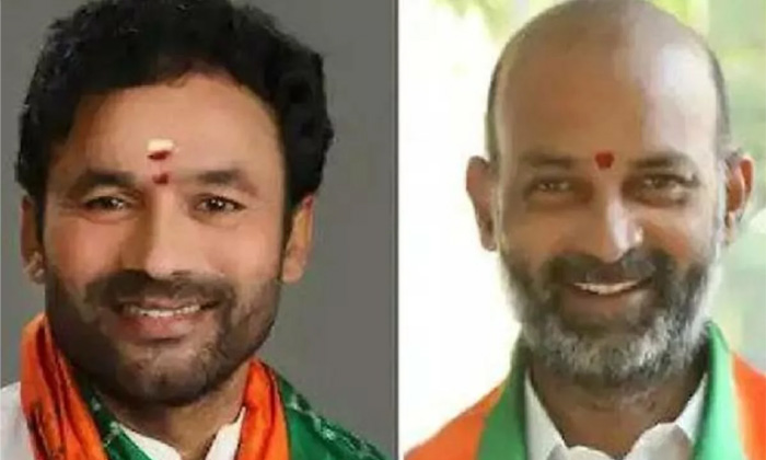 Telugu Asirvad Yathra, Bandi Sanjay, Bjp, Kishan Reddy, Kishan Reddy Padayathra, Sanjay Padayathra, Telangana Bjp, Trs-Telugu Political News Telugu Asirvad Yathra, Bandi Sanjay, Bjp, Kishan Reddy, Kishan Reddy Padayathra, Sanjay Padayathra, Telangana Bjp, Trs-Telugu Political News