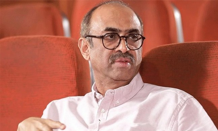 Telugu Businesses, Ramanaidu Son, Daggubatisuresh, Bharathi Raja, Suresh Babu-Telugu Stop Exclusive Top Stories Telugu Businesses, Ramanaidu Son, Daggubatisuresh, Bharathi Raja, Suresh Babu-Telugu Stop Exclusive Top Stories
