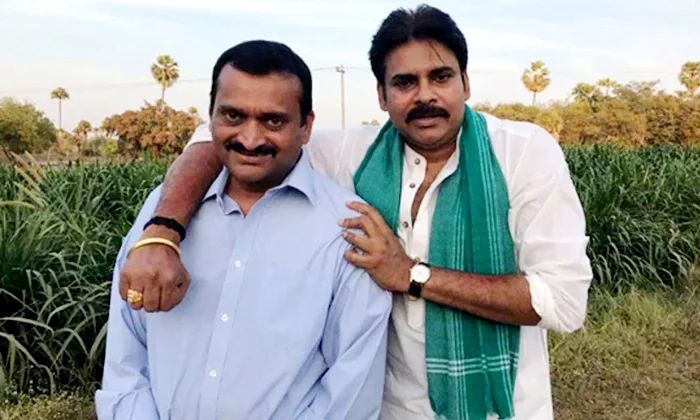 Telugu Bandla Ganesh Son, Hitesh Nagan, Junior Bandla Ganesh, Pawan Fans, Photo Viral, Social Media, Tollywood-Movie Telugu Bandla Ganesh Son, Hitesh Nagan, Junior Bandla Ganesh, Pawan Fans, Photo Viral, Social Media, Tollywood-Movie