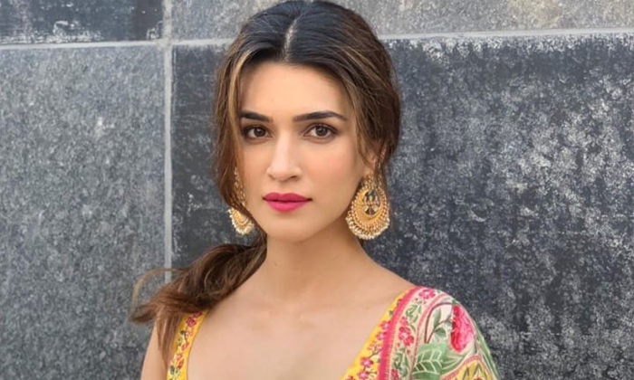 Telugu @kritisanon, Bollywood, Discrimination, Heroines Remuneration Aadipurush, Huge Remuneration, Kriti Sanon Comments, Lady Oriented Movies, Mimi Movie, Prabhas, Rewards-Movie Telugu @kritisanon, Bollywood, Discrimination, Heroines Remuneration Aadipurush, Huge Remuneration, Kriti Sanon Comments, Lady Oriented Movies, Mimi Movie, Prabhas, Rewards-Movie