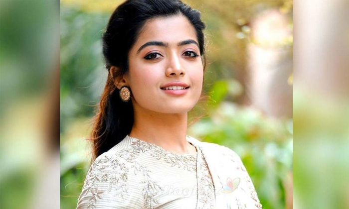 Telugu About Her Parents, Continuous Shooting, Corona Time, Good Bye, Hit Result, Mission Majnu, Pushpa, Rashmika Mandanna, Sensational Comments-Movie Telugu About Her Parents, Continuous Shooting, Corona Time, Good Bye, Hit Result, Mission Majnu, Pushpa, Rashmika Mandanna, Sensational Comments-Movie