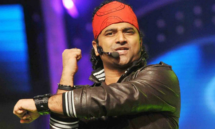 Telugu Devi Sri Prasad Birthday, Dsp Birthday, Happy Birthday Dsp, Music Director Devisri Prasad Birthday Today, Telugu News Online-Movie Telugu Devi Sri Prasad Birthday, Dsp Birthday, Happy Birthday Dsp, Music Director Devisri Prasad Birthday Today, Telugu News Online-Movie