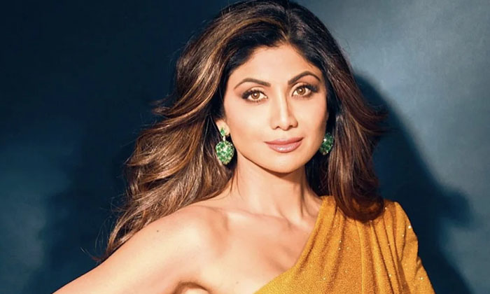 Telugu Bollywood, Her Hubsnad, Netizens Trolling, Raj Kundra Case, Shilpashetty, Tollywood-Movie Telugu Bollywood, Her Hubsnad, Netizens Trolling, Raj Kundra Case, Shilpashetty, Tollywood-Movie