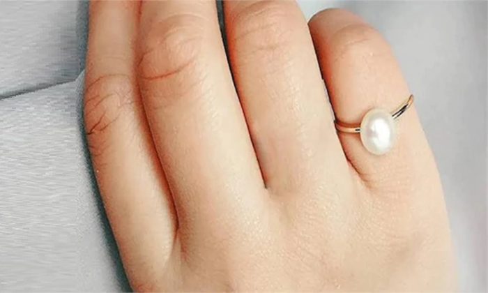 Telugu Astrology, Benefits, Hindu Tradition, Hindus, Horocopes, Jyotishyam, Pearl, Pearls To Fingers, Positive Energy, White Pearls-Telugu Bhakthi Telugu Astrology, Benefits, Hindu Tradition, Hindus, Horocopes, Jyotishyam, Pearl, Pearls To Fingers, Positive Energy, White Pearls-Telugu Bhakthi
