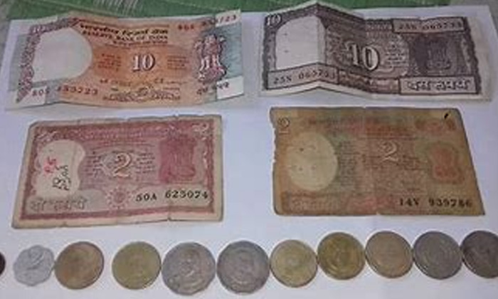 Telugu Do You Have These Notes, Ebay, Kuicker, Old 100 Rs Note, Rare Notes, Social Media, Viral News, You Will Earn Lakhs Rare Notes-Latest News - Telugu Telugu Do You Have These Notes, Ebay, Kuicker, Old 100 Rs Note, Rare Notes, Social Media, Viral News, You Will Earn Lakhs Rare Notes-Latest News - Telugu
