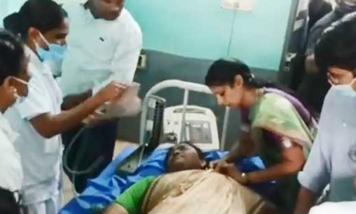 Telugu Ap And Telangana News Headlines, Breaking News, Chairman Yv Subbareddy, High Court, Minister Purushottam, Mla Dasari Sitakka, Mla Rajasinghe, Roundup, Today Gold Rate, Top20 News-Latest News - Telugu Telugu Ap And Telangana News Headlines, Breaking News, Chairman Yv Subbareddy, High Court, Minister Purushottam, Mla Dasari Sitakka, Mla Rajasinghe, Roundup, Today Gold Rate, Top20 News-Latest News - Telugu