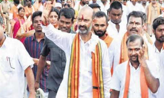 Telugu Bandi Sanjay, Bjp Youth Leaders, Central Bjp Leaders, Hujurabad, Padayathra, Telangana, Telangana Bjp President-Telugu Political News Telugu Bandi Sanjay, Bjp Youth Leaders, Central Bjp Leaders, Hujurabad, Padayathra, Telangana, Telangana Bjp President-Telugu Political News