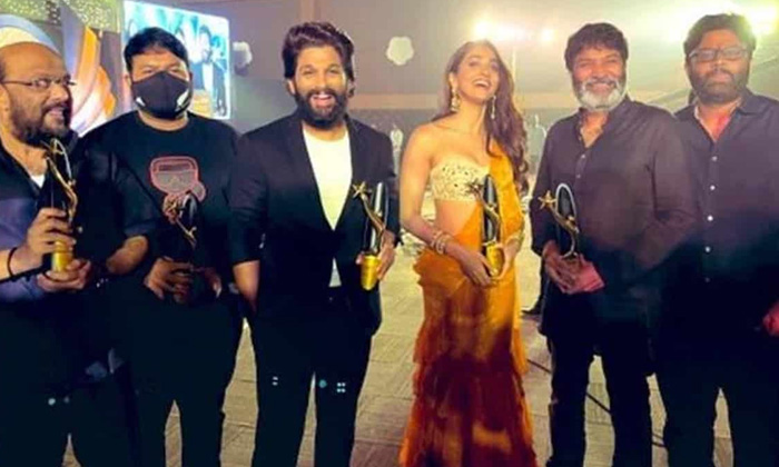Telugu Allu Arjun, Best Actor, Saima Award, Tollywood-Movie Telugu Allu Arjun, Best Actor, Saima Award, Tollywood-Movie