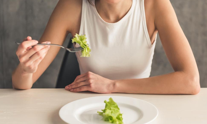 Telugu Eating Food, Food, Good Food, Good Health, Health, Health Tips, Less Eating, Side Effects Of Less Eating-Telugu Health - తెలుగు హెల్త్ టిప్స్ ,చిట్కాలు Telugu Eating Food, Food, Good Food, Good Health, Health, Health Tips, Less Eating, Side Effects Of Less Eating-Telugu Health - తెలుగు హెల్త్ టిప్స్ ,చిట్కాలు