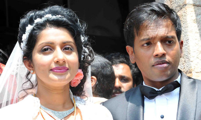Telugu Ban, Film Industry, Heroine, Malayalam Industry Bans Meera Jasmine, Meera Jasmine, Meera Jasmine Ban, Meera Jasmine Husband, Meera Jasmine Re Entry, Mollywood Industry, Tollywood-Movie Telugu Ban, Film Industry, Heroine, Malayalam Industry Bans Meera Jasmine, Meera Jasmine, Meera Jasmine Ban, Meera Jasmine Husband, Meera Jasmine Re Entry, Mollywood Industry, Tollywood-Movie