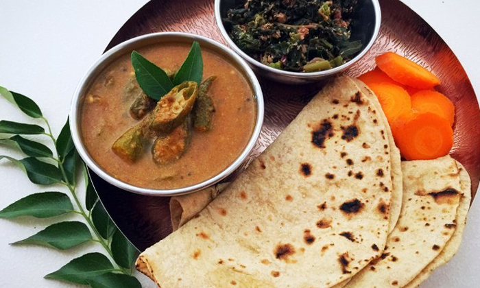  Is Eating Chapati Good At Night9 , Night, Chapati, Vitamin B, E, Copper, Iodine, Zinc-రాత్రి పూట చపాతీలు తింటున్నారా. అయితే ఈ విషయాలు తప్పక తెలుసుకోండి.-Telugu Health-Telugu Tollywood Photo Image-TeluguStop.com