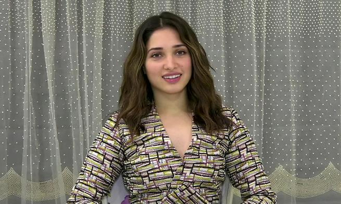 Telugu F3 Movie, Film Industry, Heroine, Learned, Mack Up Man, Maestro, Seetimarr Movie, Tamanna Makeup Man Chakravarthi, Tamannah, Telugu Language, Tollwood-Movie Telugu F3 Movie, Film Industry, Heroine, Learned, Mack Up Man, Maestro, Seetimarr Movie, Tamanna Makeup Man Chakravarthi, Tamannah, Telugu Language, Tollwood-Movie