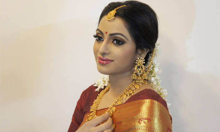 Telugu Anchor, Anchor Udaya Bhanu, Career, Tollywood, Udaya Bhanu Family, Udaya Bhanu Movie Career, Udaya Bhanu Re Entry, Udayabhanu-Movie Telugu Anchor, Anchor Udaya Bhanu, Career, Tollywood, Udaya Bhanu Family, Udaya Bhanu Movie Career, Udaya Bhanu Re Entry, Udayabhanu-Movie