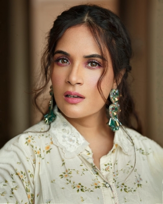  Richa Chadha Believes Podcasts Are A Popular Way To Explore Creativity-TeluguStop.com