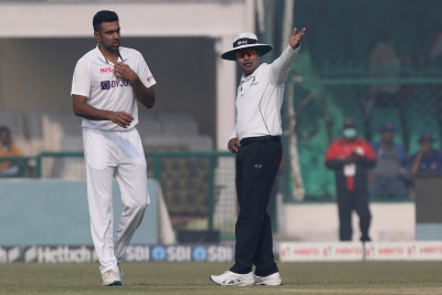  Ashwin Creates A Buzz By Asking For Review After Getting Clean Bowled-Latest News English-Telugu Tollywood Photo Image-TeluguStop.com