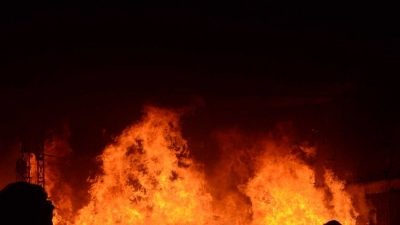  Maha: Fire Erupts In Gandhidham-puri Superfast Express, No Casualties #maha #erupts-TeluguStop.com