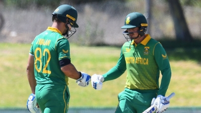  Sa V Ind: De Kock Is One Of The Best Batters In The World When He Gets Going, Says Malan #kock #batters-TeluguStop.com