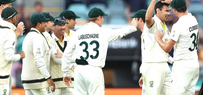  The Ashes, 5th Test: England 124/6 At Tea, Trail Australia By 179 Runs On Day 2 #ashes #england-TeluguStop.com