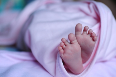  2-day Old Infant Dies In Sl As Father Couldn't Find Petrol-TeluguStop.com